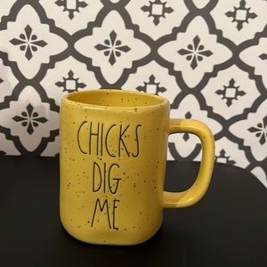 Rae Dunn CHICKS DIG ME Mug